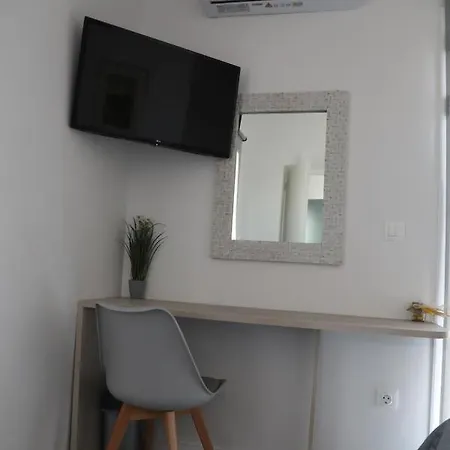 Serendipity Living * Katsounion